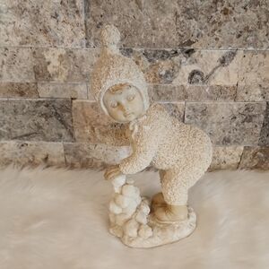 Winston Marketing Group Large 10" Snowbaby Figurine, Snowball Fight Statue